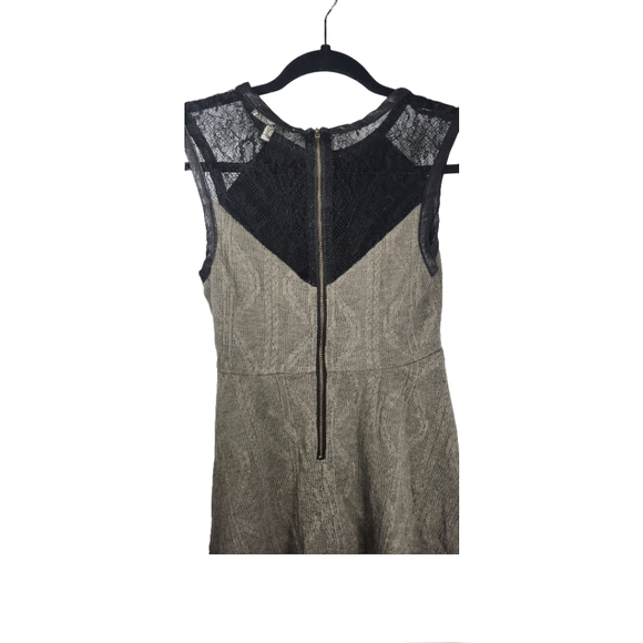 Monteu knitted sleeveless vintage looking dress - Picture 11 of 11